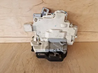 4F0839015 Замок двери задней левой Audi A6 C6 (S6,RS6) Арт 109060607, вид 1