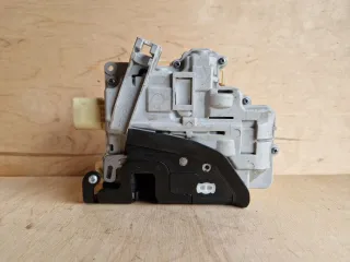 3C1837016A Замок двери передней правой Audi Q7 4L Арт 109060643, вид 3