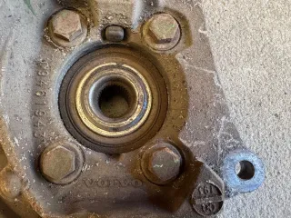  Кулак поворотный передний правый Volvo V70 2 Арт 109072584, вид 3