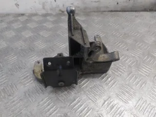 av6q9b470bb Кронштейн впускного коллектора Ford Focus 3 1.6л T1DB Арт 83630, вид 3