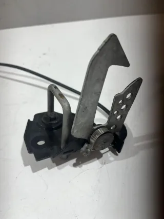 51237183763,7183763 Замок капота BMW Z4 E89 Арт 019574, вид 2