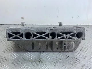 7700110112 Кронштейн впускного коллектора Renault Megane 1 1.4л Арт 45161, вид 1