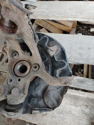5Q0407256R Кулак поворотный передний правый Volkswagen Golf 7 Арт 109231471, вид 3