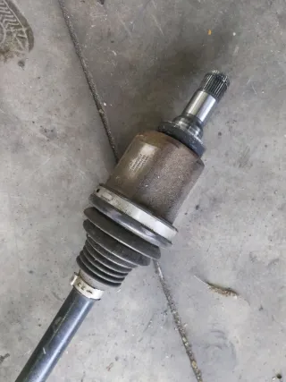 84066553ABW Полуось передняя правая (приводной вал, шрус) Chevrolet Malibu 9 restailing Арт 109289523, вид 2