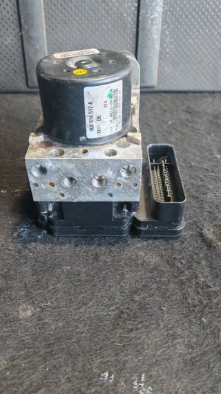 4L0614517A Блок АБС (ABS) Audi Q7 4L Арт 96960624, вид 3