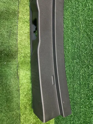 42858801 Накладка замка багажника Buick Envista Арт 109481364, вид 2