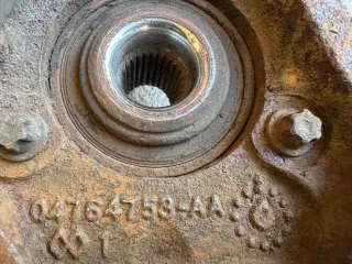  Кулак поворотный передний левый Chrysler Stratus 1 Арт 109748781, вид 3