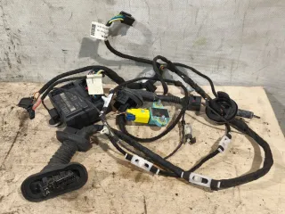  Проводка двери передней правой Audi A6 C6 (S6,RS6) Арт 109833913, вид 1