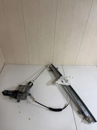  Стеклоподъемник правый передний Hyundai Terracan Арт 110645620, вид 1