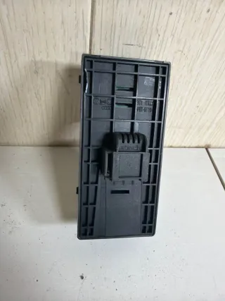  Кнопка стеклоподъемника переднего левого Audi A4 B7 Арт 110650208, вид 3