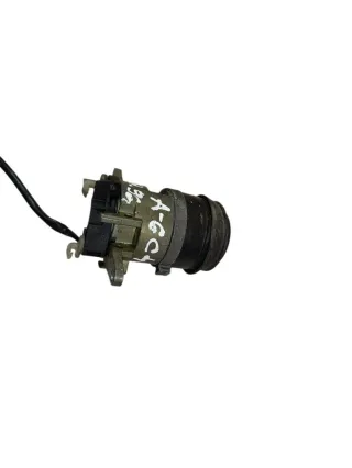  Кнопка открытия багажника Audi A6 C4 (S6,RS6) Арт 105671850, вид 2