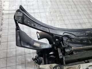 8E0805594E, 8E0260401T Панель передняя (телевизор) Audi A4 B7 Арт 110663036, вид 3