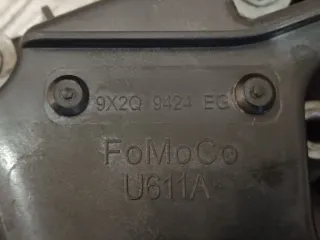 9X2Q9424 Клапанная крышка Land Rover Range Rover Sport 1 restailing 3.0л D Арт 63708, вид 8