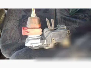  Замок двери задней левой Citroen Xsara Арт 33452132, вид 2