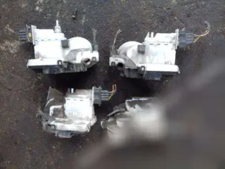  Замок двери передней правой Volkswagen Vento Арт 61518951, вид 1