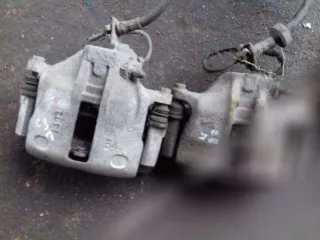  Суппорт передний правый Audi 100 C3 Арт 71833327, вид 1