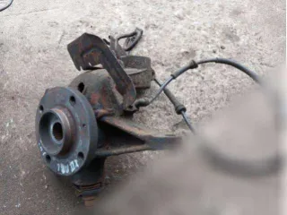  Ступица передняя левая Citroen Xantia Арт 126845021, вид 1