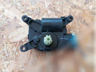  Моторчик заслонки печки Ford Tourneo connect 2 Арт 131582134, вид 1