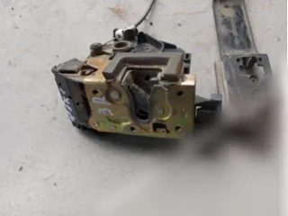  Замок двери задней правой Ford Focus 1 Арт 133934284, вид 1