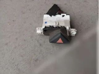  Кнопка аварийной сигнализации Ford Focus 1 Арт 133972091, вид 1