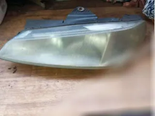  Фара левая Peugeot 406 Арт 145332098, вид 1