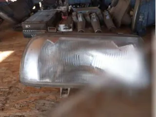  Фара правая Volkswagen Vento Арт 153324153, вид 1