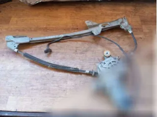  Стеклоподъемник электрический передний правый Audi 100 C4 Арт 154264258, вид 1