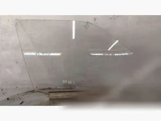  Стекло двери передней правой Mercedes 190 W201 Арт 159422049, вид 1