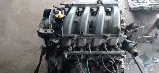  Двигатель Renault Laguna 1 1.6л Инжектор  Арт 111048733, вид 3