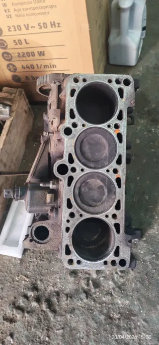  Блок цилиндров Volkswagen Jetta 3 1.8л моно Арт 111049136, вид 1