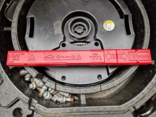8K0860251B, 8K0860251 Знак аварийной остановки Volkswagen Taos Арт 111402826, вид 1