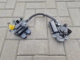 3V5827887B Доводчик крышки багажника Audi Q5 2 Арт 111403179, вид 1
