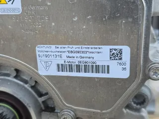 EBG, 9J1901131E, 0EG901103, 0EG901166B Двигатель Porsche Taycan Арт 37072, вид 6
