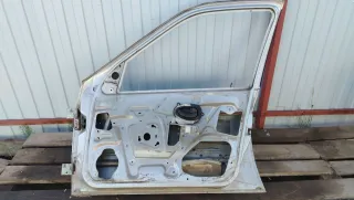  Дверь передняя правая Peugeot 406 Арт C111541599, вид 4