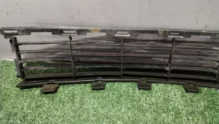  Заглушка (решетка) в бампер передний Renault Espace 4 Арт C112015239, вид 4