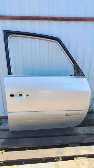  Дверь передняя правая Renault Espace 4 Арт C112014847, вид 1