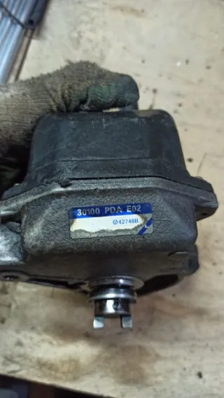 30100PDAE02 Распределитель зажигания (трамблер) Honda Accord 6 1.8л F18B2 Арт 112247584, вид 1