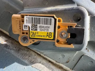 ABSOOOJHDW1, 13243705 Датчик удара Opel Vectra C  Арт 112386348, вид 1