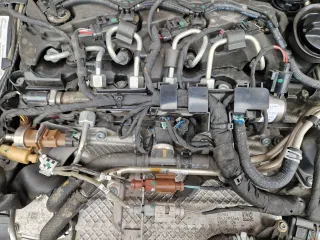 04L130764B, 05L089J Топливная рампа  Volkswagen Caddy 5 2.0л TDI Арт 112809179, вид 2
