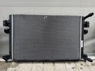 5Q0121251GB Радиатор дополнительный Skoda Kamiq Арт 112989905, вид 1