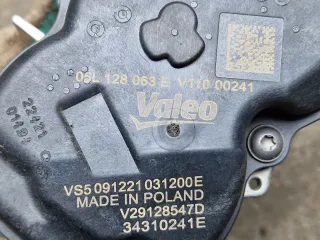 05L128063E Дроссельная заслонка Skoda Karoq 2.0л TDI Арт 112990445, вид 3