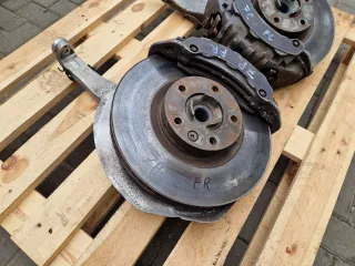 7PP615123, 20A22103 Суппорт тормозной передний правый Porsche Macan Арт 113183498, вид 3