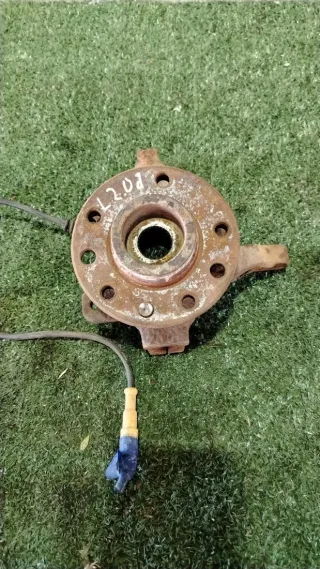  Ступица передняя левая Opel Vectra B Арт C140, вид 1