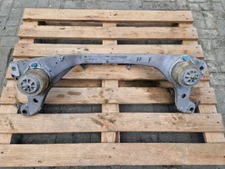 7L0199207A Балка подвески передняя (подрамник) Volkswagen Touareg 1 Арт 113688922, вид 1