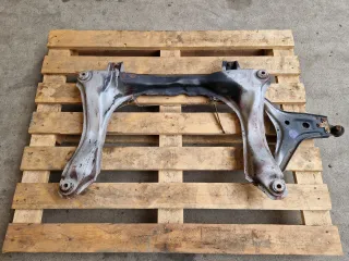  Балка подвески передняя (подрамник) Audi 80 B4 Арт 114070144, вид 1