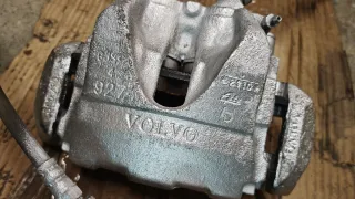 927,928 Суппорт тормозной передний левый Volvo XC90 1 Арт H2341-106720927, вид 10