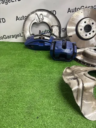 34117915681,34117915682,34116889570,34108858706,34108858705,34356891369,34216881295,34216881296,34216890353,34208853554,34356891370,7915681,7915682,6889570,8858706,8858705,6891369,6881295,6881296,6890353,8853554,6891370 Комплект тормозов (диски и суппорта) BMW IX i20 Арт 29163, вид 3