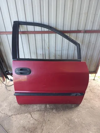  Дверь передняя правая Dodge Caravan 3 Арт C1014, вид 1