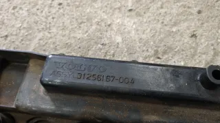31256167,30743259 Клапанная крышка Volvo S60 1 2.4л Арт 30801-93391724, вид 3