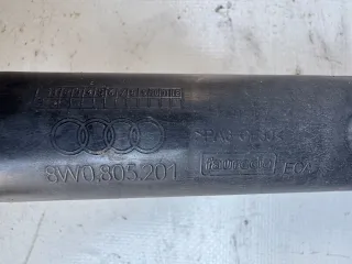 8W0805201 Кронштейн радиатора Audi RS4 B9 Арт 115291654, вид 5